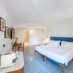 Borgo Santandrea ホテル 5*