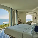 Borgo Santandrea ホテル