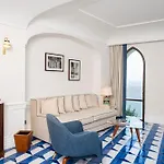 Borgo Santandrea ホテル