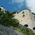 ホテル Borgo Santandrea 5*