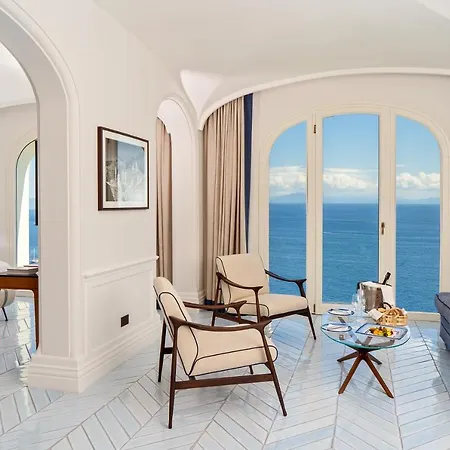 Borgo Santandrea Hotel 5*