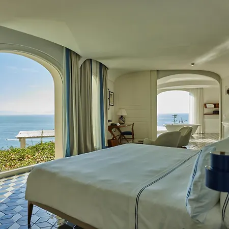 Borgo Santandrea Otel