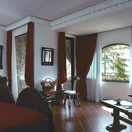 Borgo Santandrea Hotel 5*