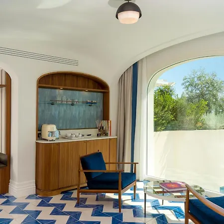 Borgo Santandrea Готель Амальфі