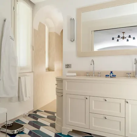 Borgo Santandrea Otel