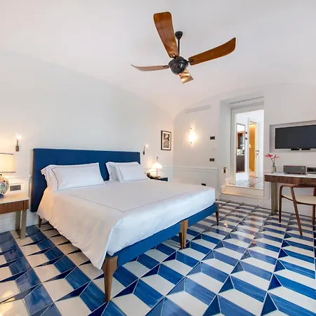 Otel Borgo Santandrea 5*