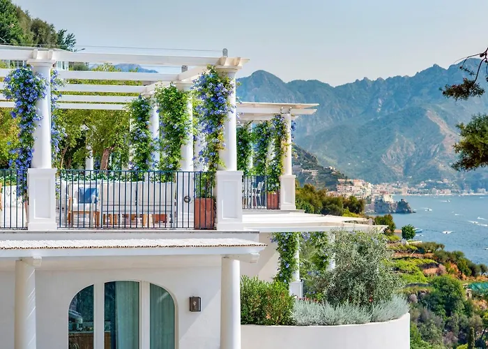 Borgo Santandrea Hotel