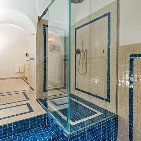 Otel Borgo Santandrea 5*